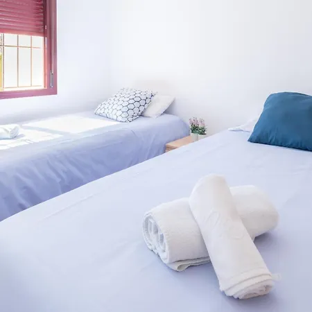 En Planta Baja En Club Salino, - Piscina Y Jardin Privados - Es-220-14