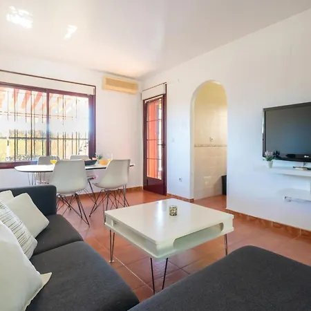 En Planta Baja En Club Salino, - Piscina Y Jardin Privados - Es-220-14 Торевьиа